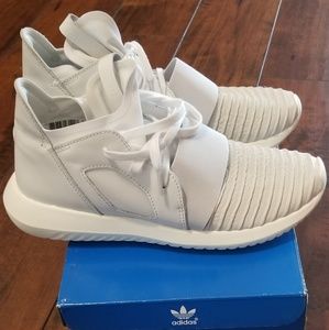 adidas Tubular Defiant